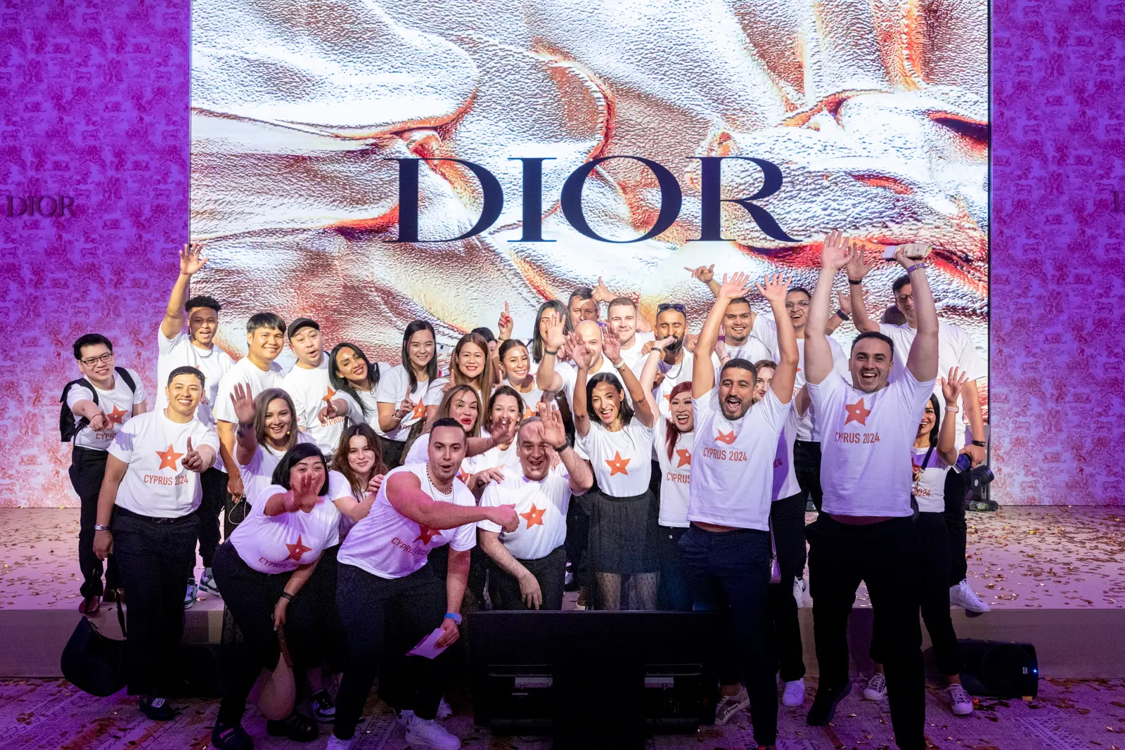 DIOR Staff Meeting & Leisure photograph 15