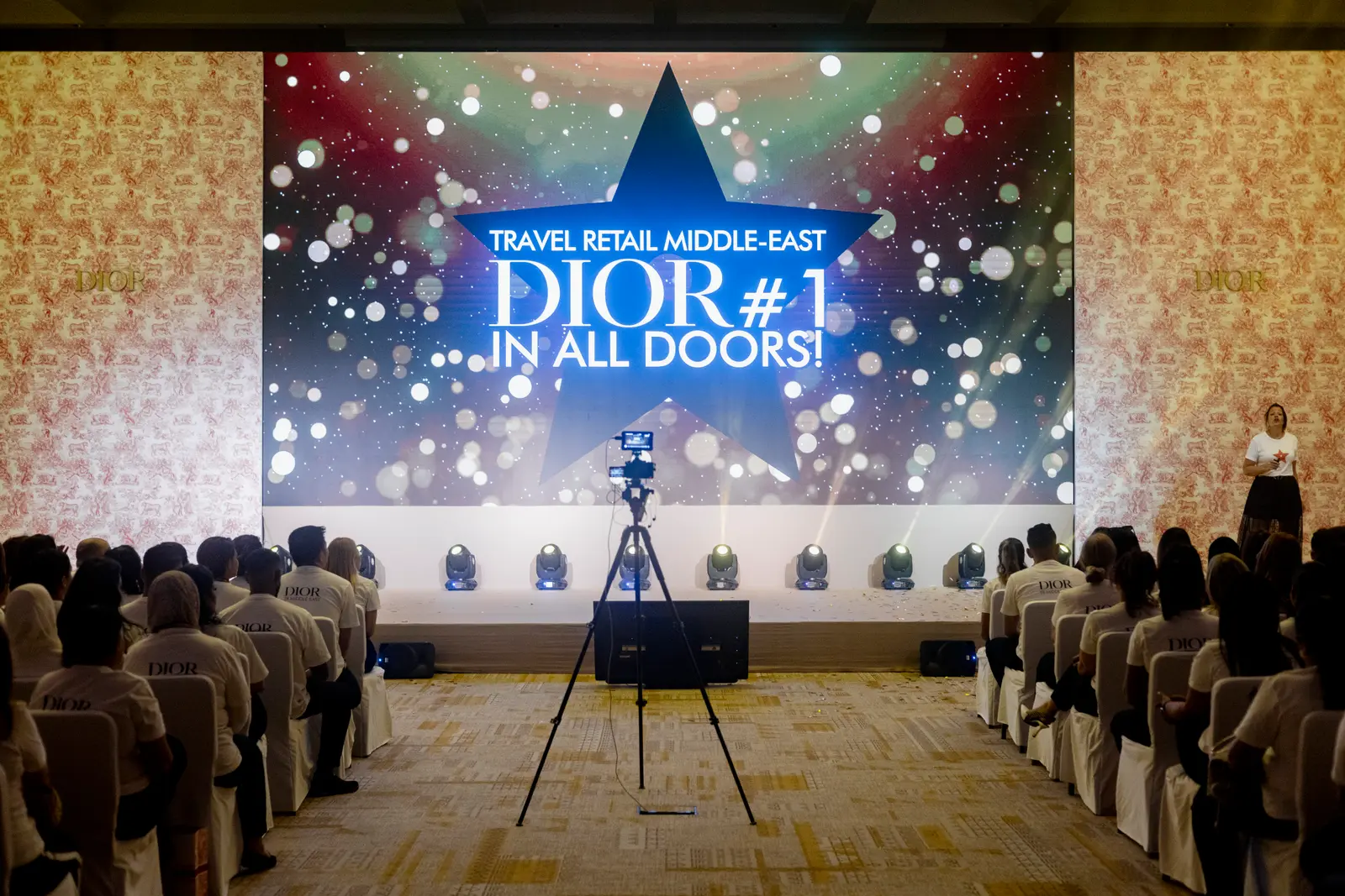 DIOR Staff Meeting & Leisure photograph 14